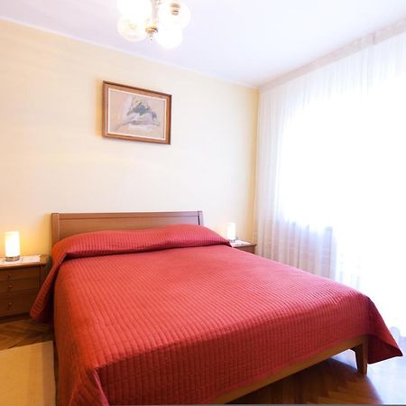 Apartments Silvia Porec Exterior photo