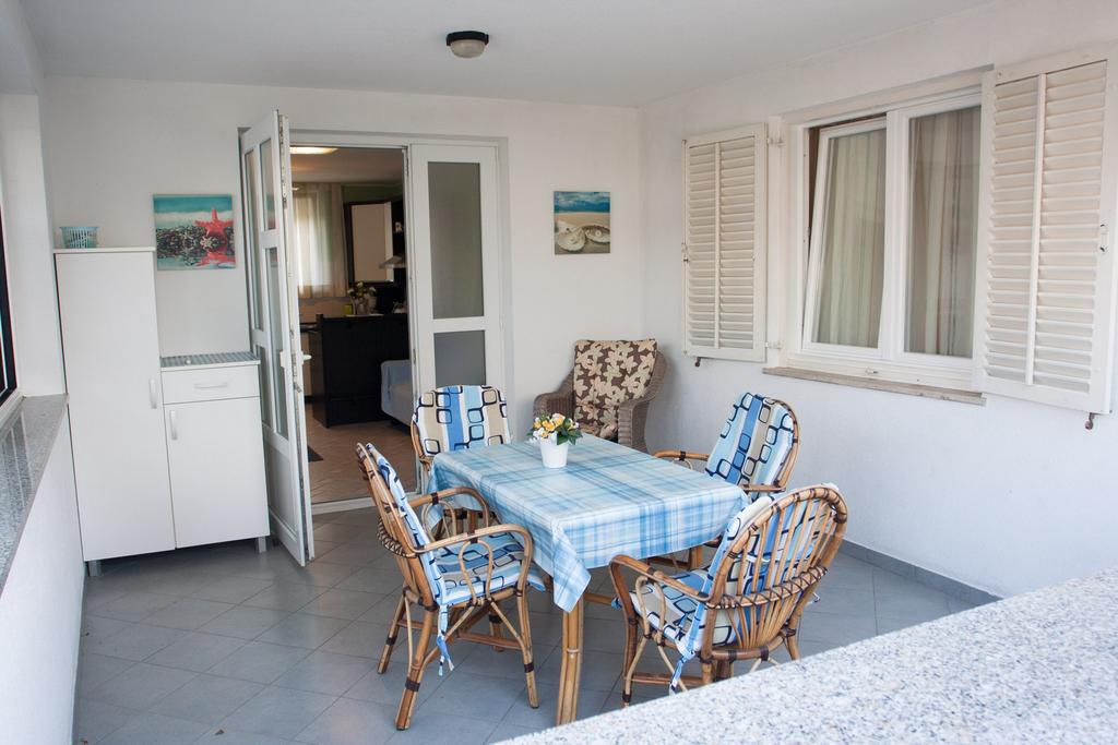 Apartments Silvia Porec Exterior photo